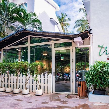 Azzure By Spree Hotel กาลังกูติ ภายนอก รูปภาพ